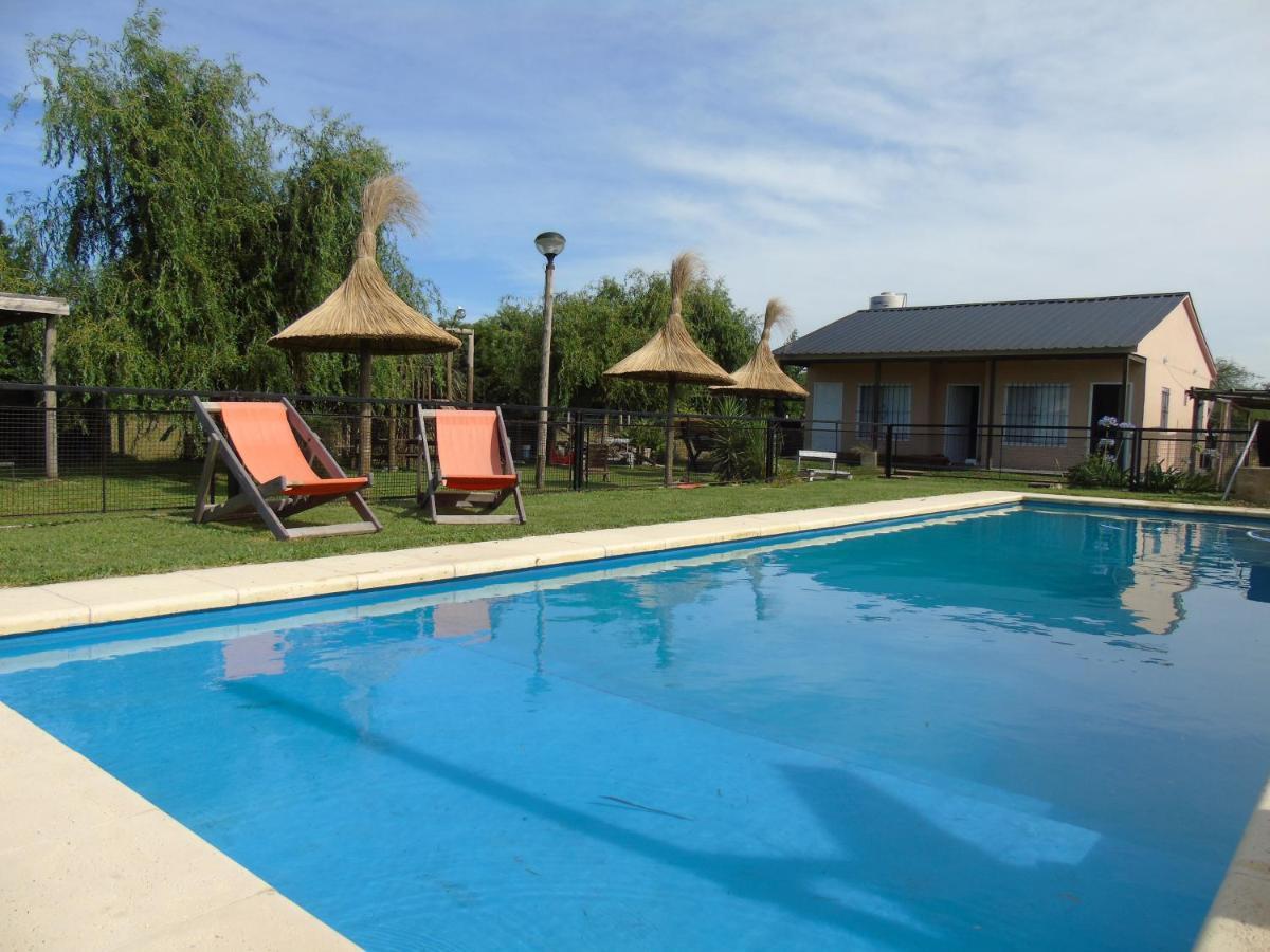 Aitue Bungalows Gualeguaychú Kültér fotó