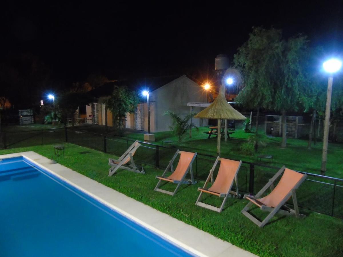 Aitue Bungalows Gualeguaychú Kültér fotó